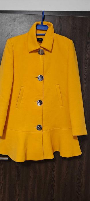 Жълто приказно палто Sfera