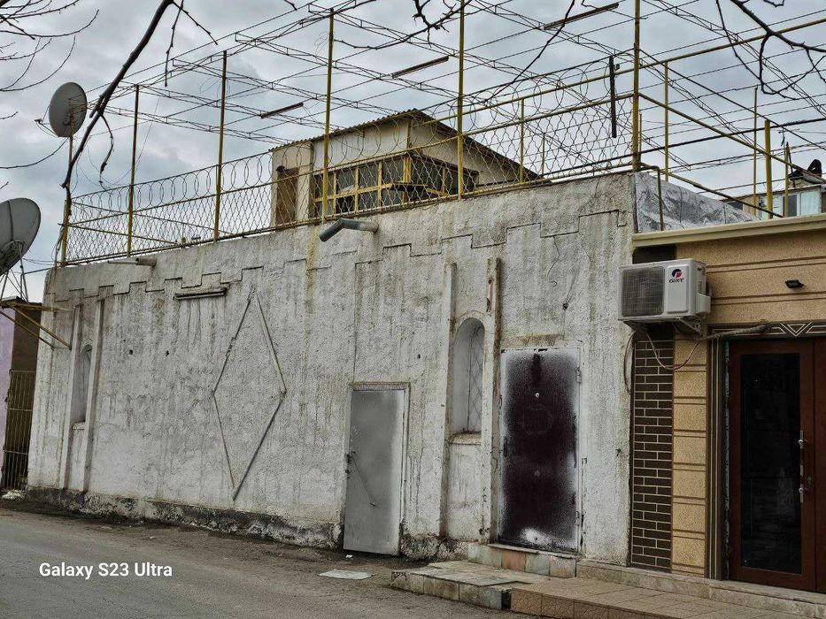 Сдается в аренду или Продаётся магазин Склад нежилое помещение в центр