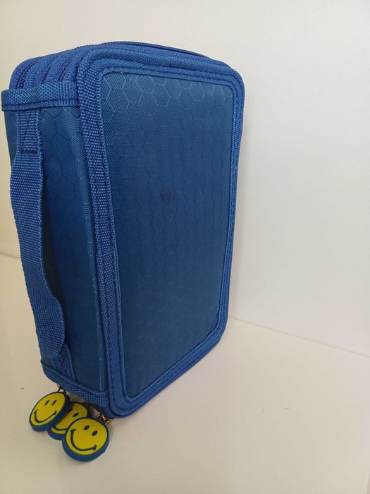 Ученически несесери