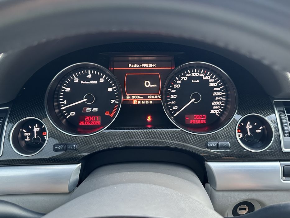 Audi/Ауди S8 5.2 V10 Ceramic-B&O-Вакум-Масаж-Камера-Мъртва Зона-Обдух