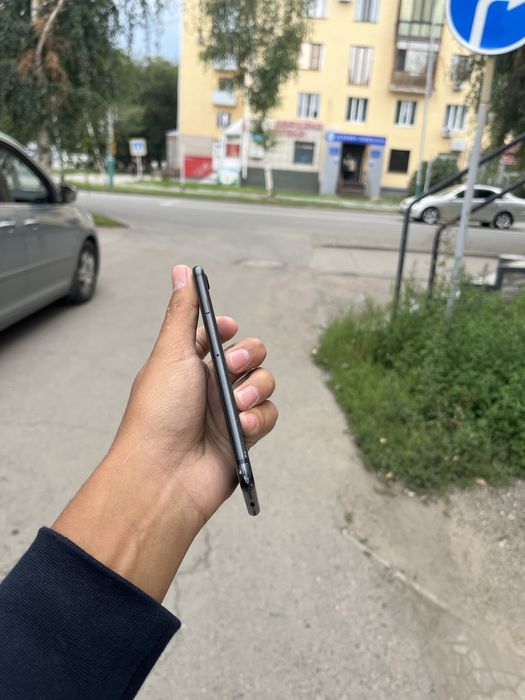 Продам iphone 7 за 35тыч