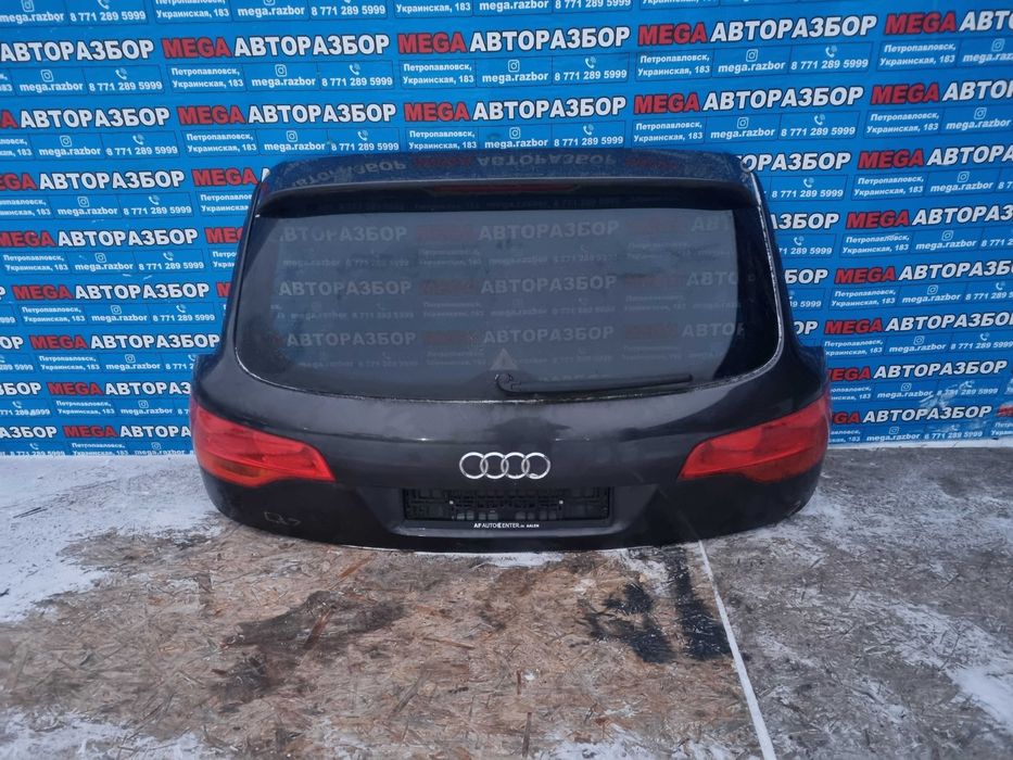 Крышка багажника на Ауди Ку 7 / Audi Q7