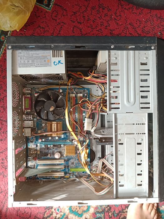 Кампютр сотилади