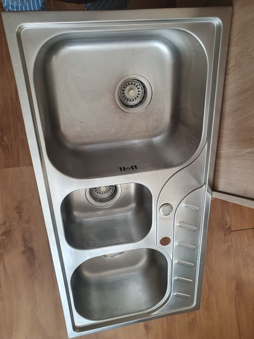 Продам тройную мойку для кухни