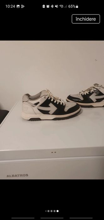 Off White out of office