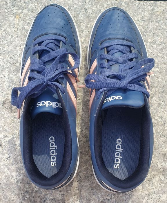 Adidas nr.42 original/Nou