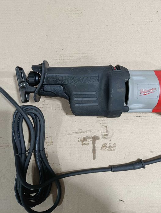 Fierăstrău sabie Milwaukee SSPE 1300 SX fierăstrău sabie electric – NOU