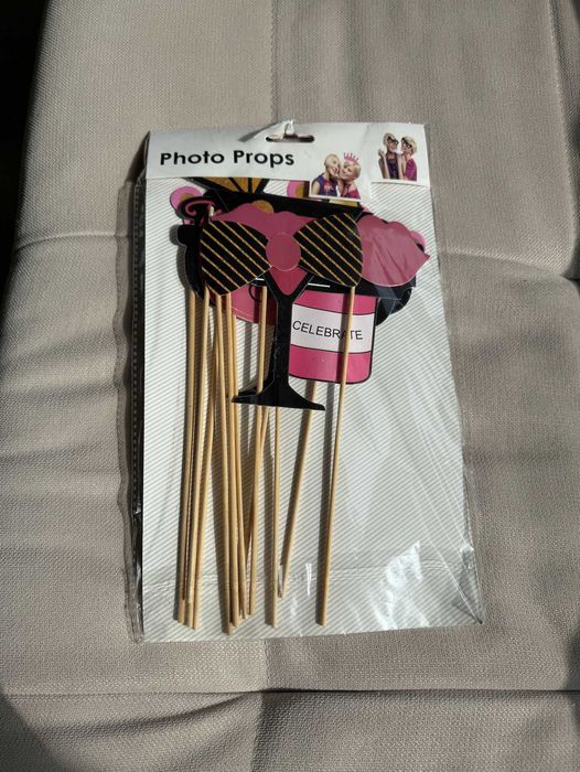 Албум за сватбени снимки + подарък пропсове