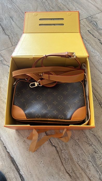 Geanta Louis Vuitton x Nil GM