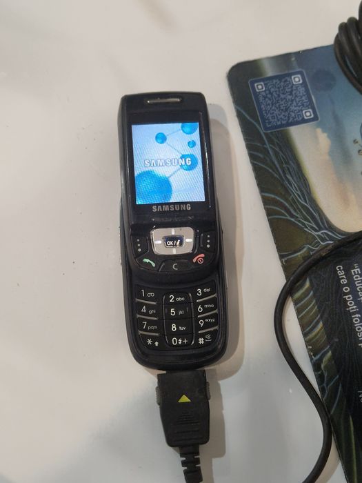 Telefon Samsung D500 cu încărcător original
