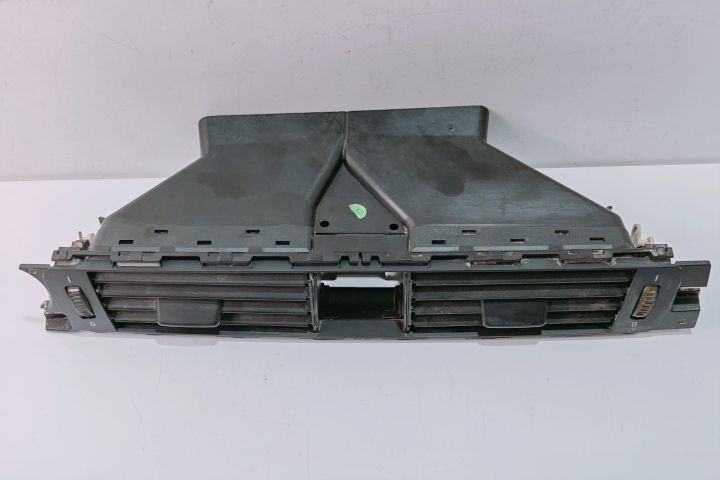 Grila Ventilatie  bord 64229130458903 BMW   seria