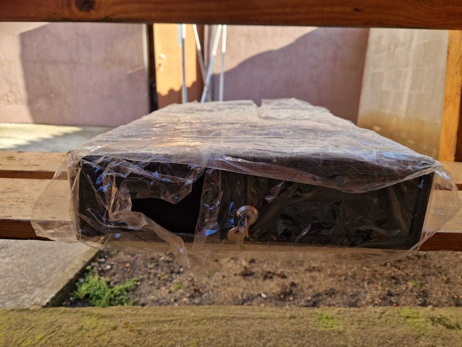 Каса за пари за магазин или заведение / cash drawer – компактна