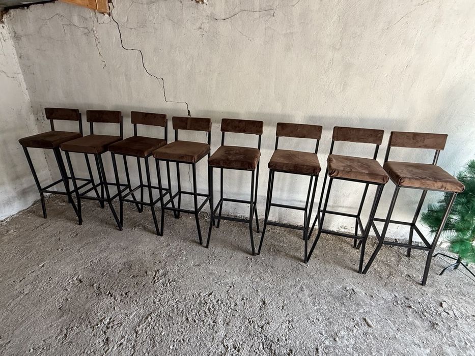 Стулья продам . Для бара . Высокие