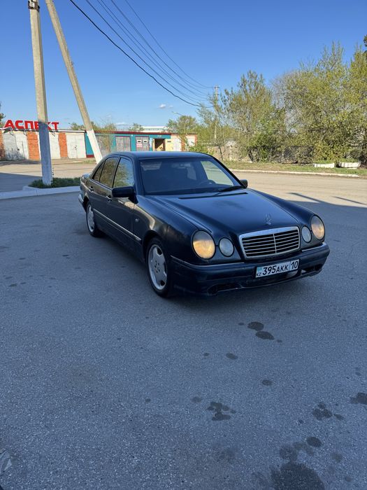 Mersedes w210 E200
