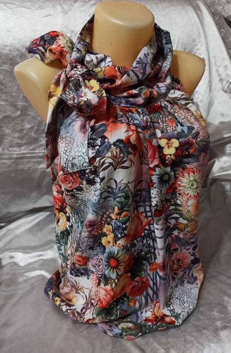 Блузка женская летняя.