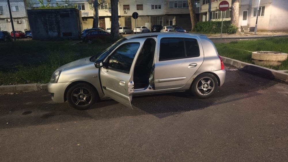 De vânzare Renault Clio 2