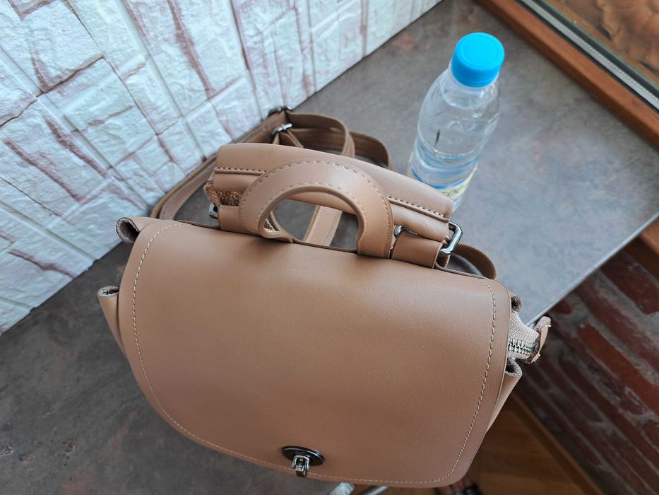 дамска раница малка кожена чанта-естествена кожа