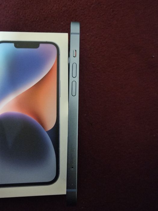 Айфон 14 128гб състояние отлично,батерия 85%