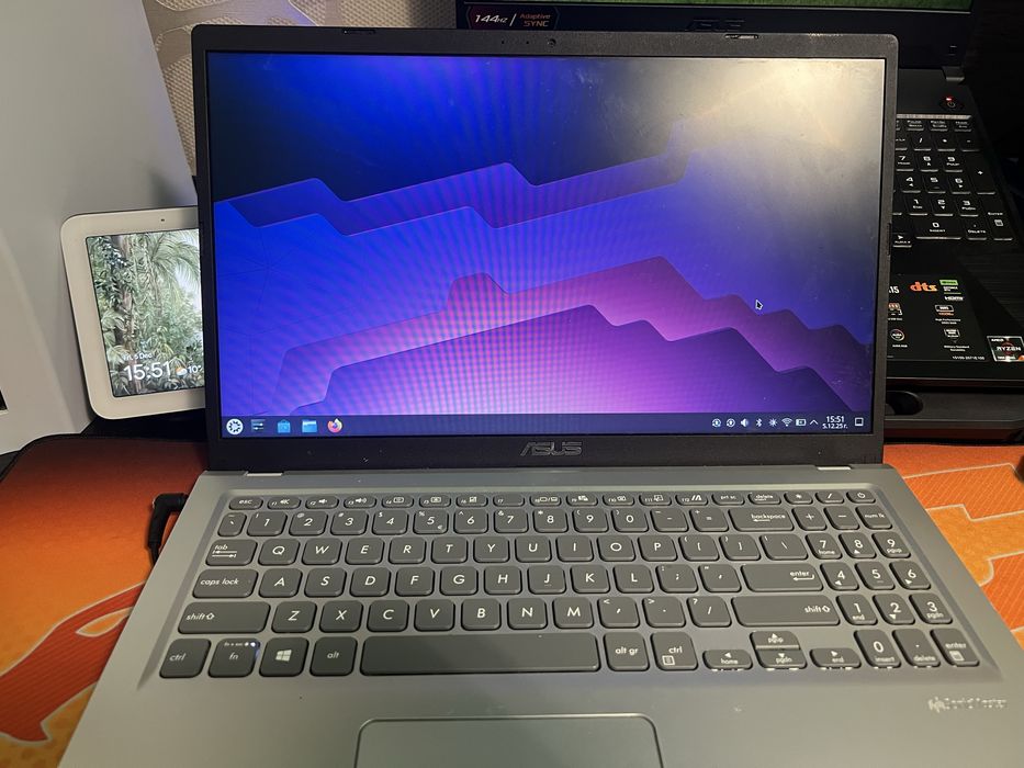 Asus X515M Лаптоп