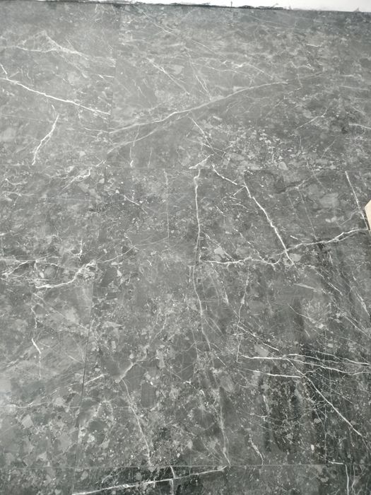 Vând gresie 119x119