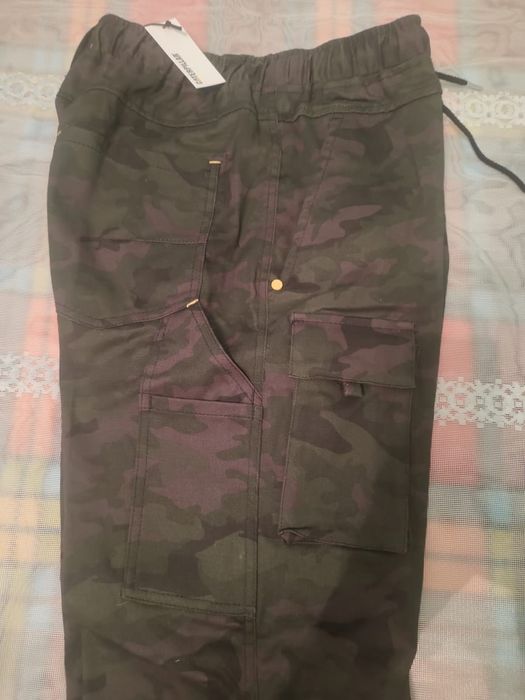 Продам молодёжные брюки 44-46 размера - 8000тг.