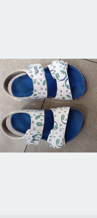 Sandale copii Kickers mărime 24