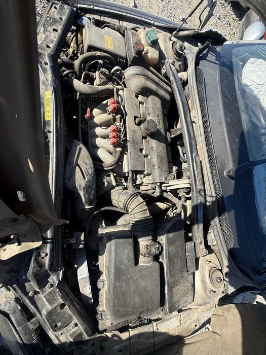 Volvo S60 2.4  140 кс 2002г на части