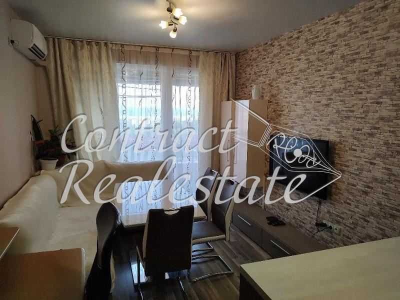 Страхотен Двустаен Обзаведен Възраждане !