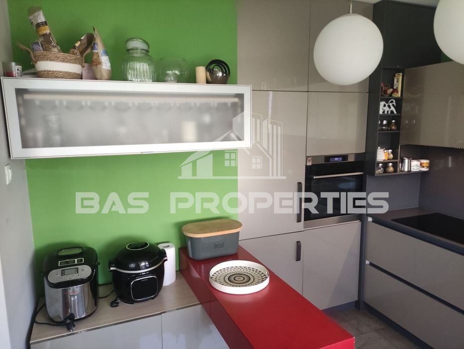 Продава се Тристаен апартамент в София, Зона Б-5 - 85 кв.м за 3495 €/кв.м - Снимка #5