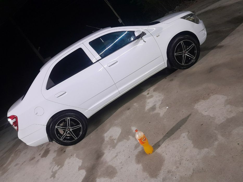 Тйтан дйскы  сатылады жагдай жаксы пакрйшкы мен каплект