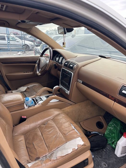 Porsche Cayenne 4,5