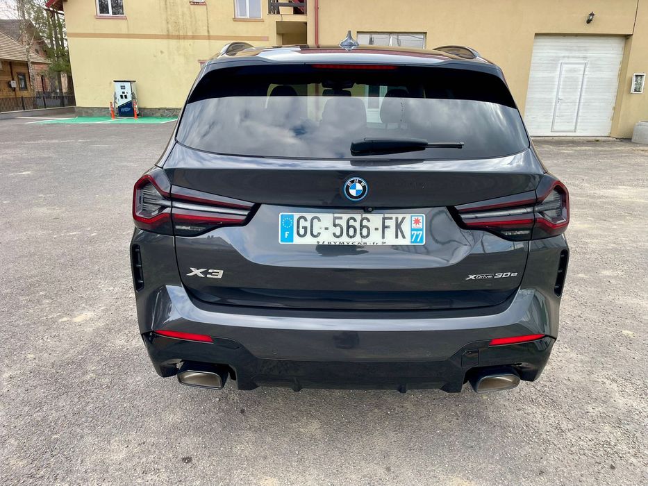 BMW x3 M plug-in hybrid