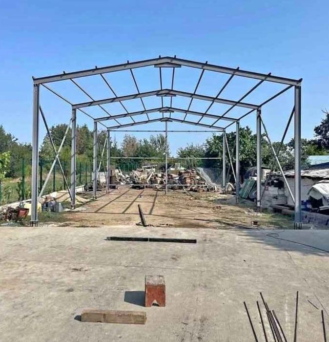 Vând hală metalică 7x15x4 facem și alte dimensiuni la comanda clientului acceptăm varianta auto lucrăm fără avans pentru mai multe detalii sunați la n