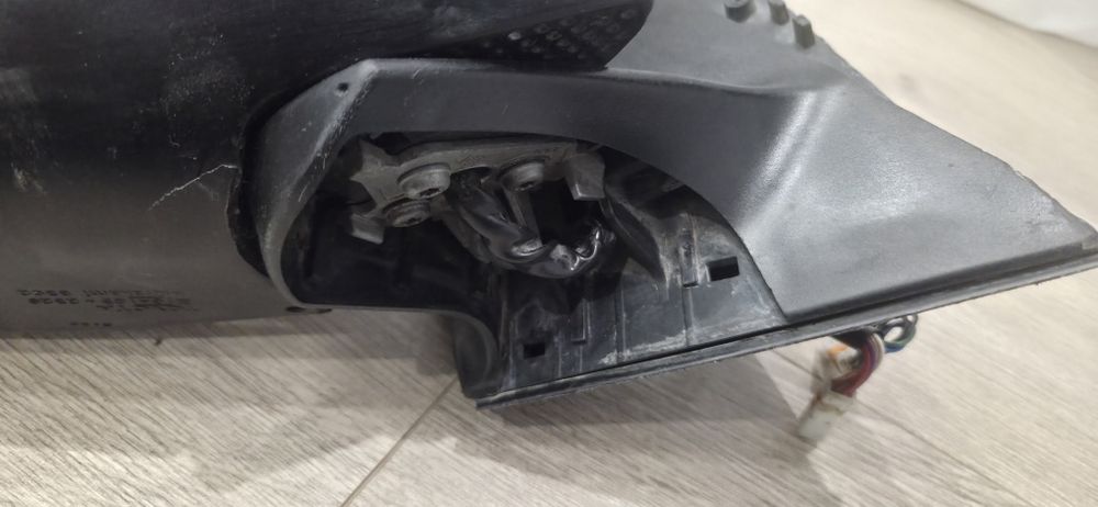 Зеркало rav4 3-го поколения