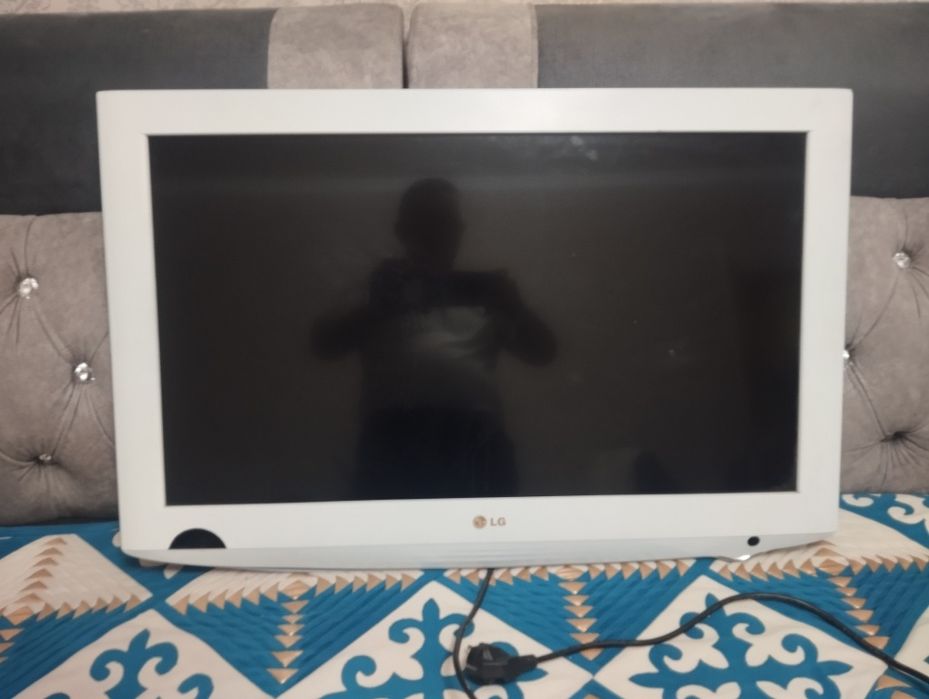 Телевизор LG 32LH200H-ZB