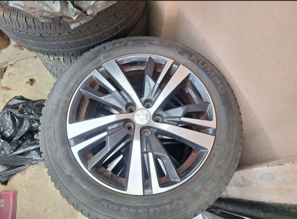 Anvelope 225/55/r18 all season 4 bucati