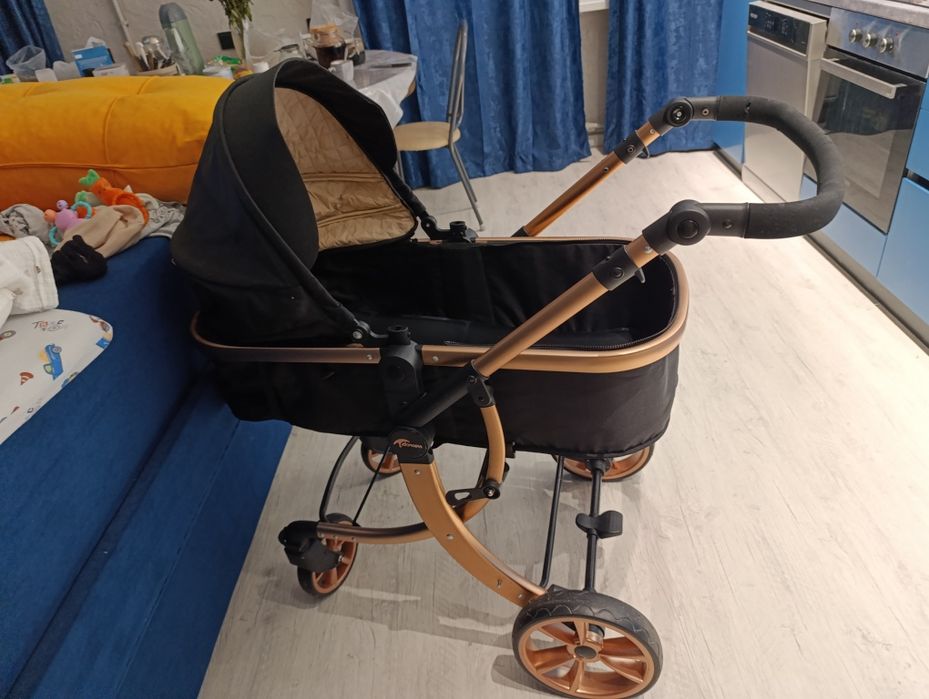 Продам коляску  люльку