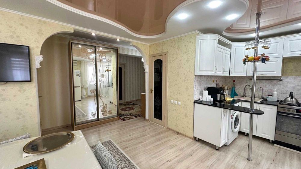 Продается 4 комнатная квартира  Даулет Империя