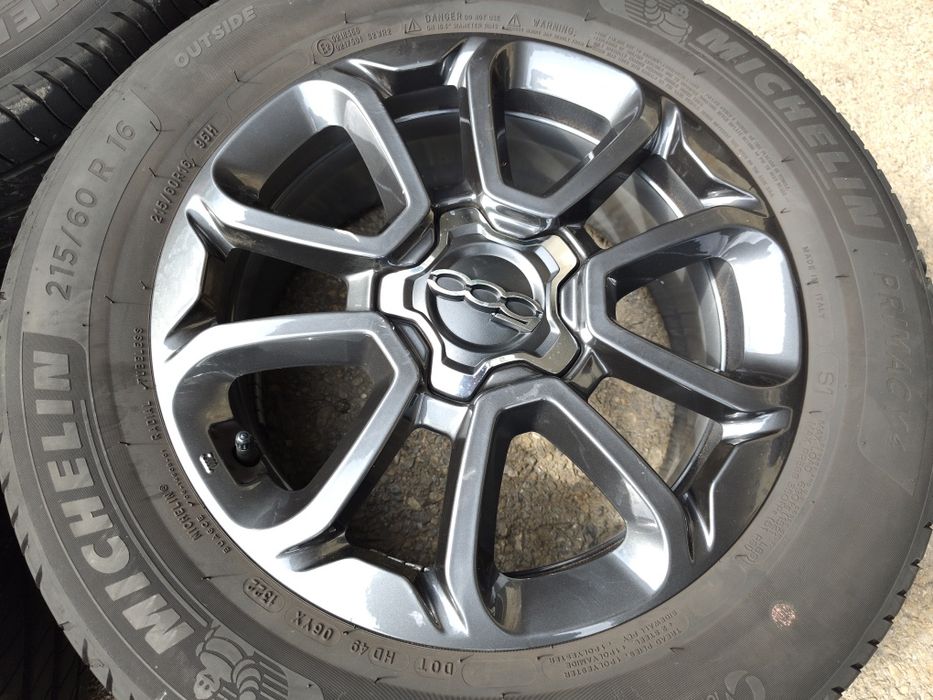 16" оригинални алуминиеви джанти за Fiat 500X.