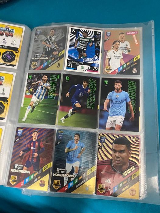 Футболни карти футболисти