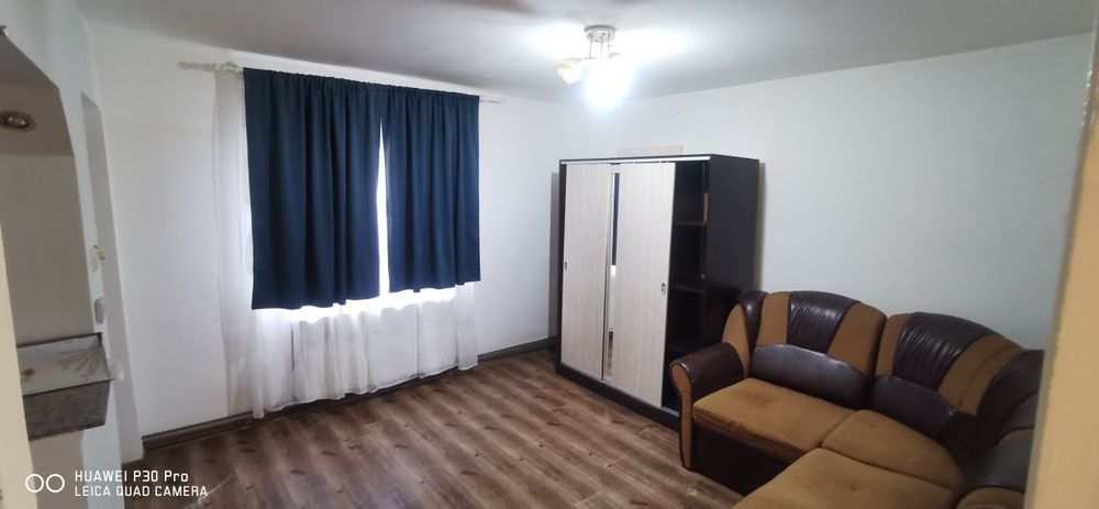 Garsoniera de vânzare în zona pod