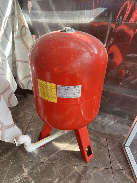 Centrala termica pe lemne + Vas expansiune 50L + cos inox de vanzare !