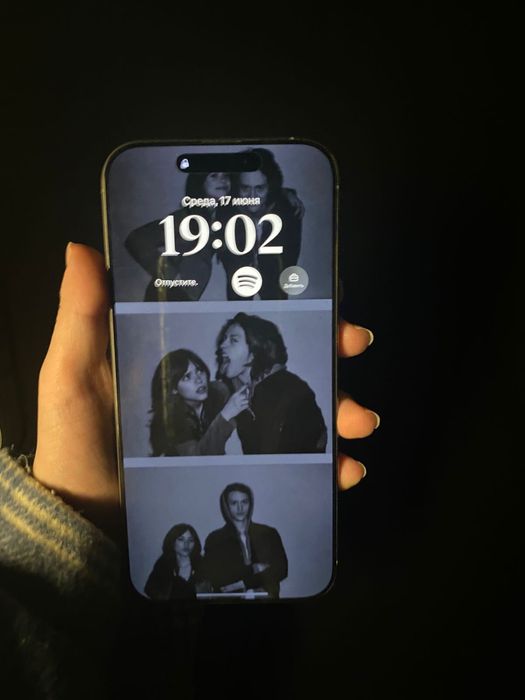 Продам IPhone 16 PRO MAX 256GB