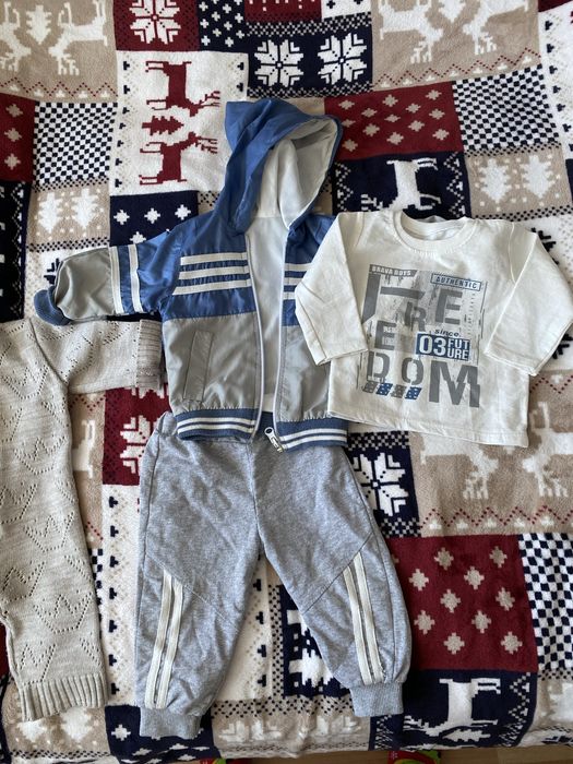 Продам детские вещи