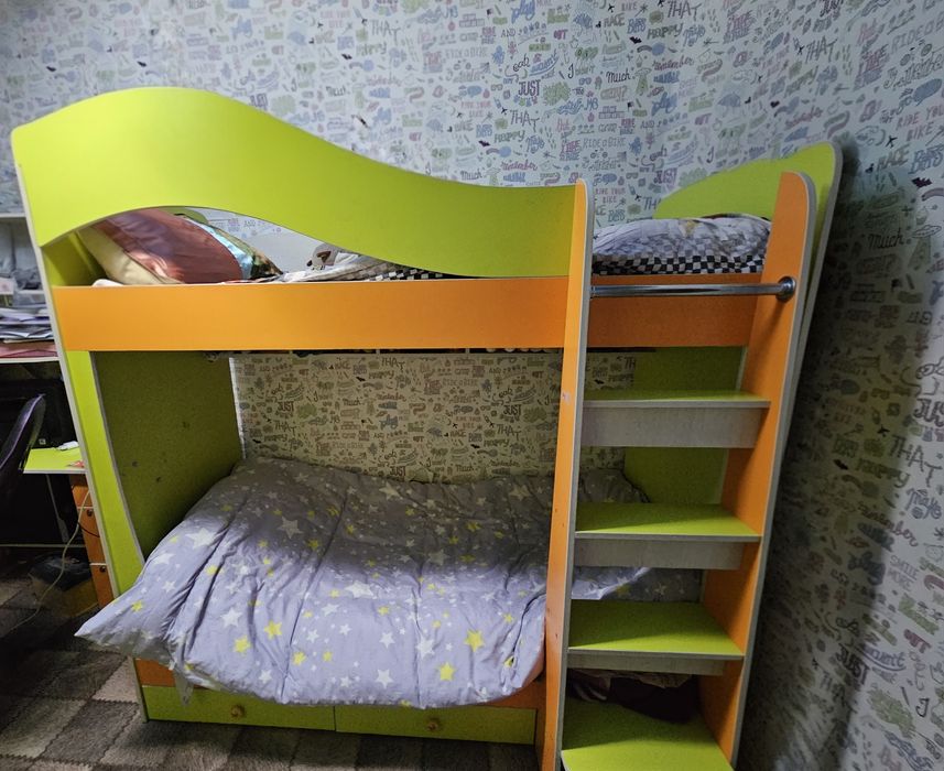 Срочно продается детский гарнитур