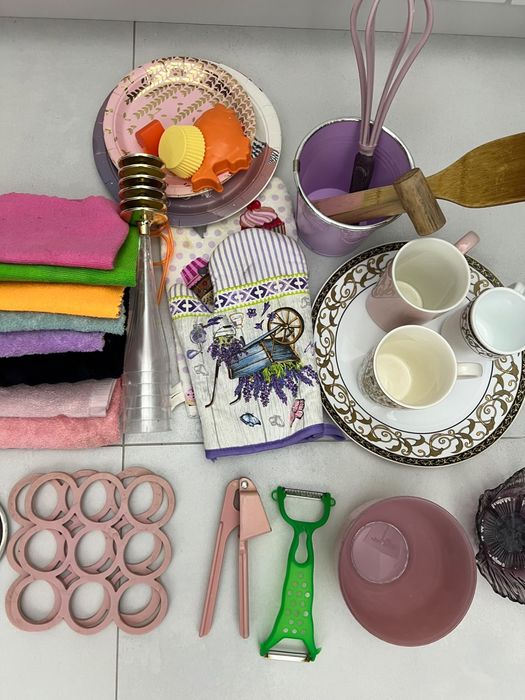 Vand diverse obiecte pentru bucatarie
