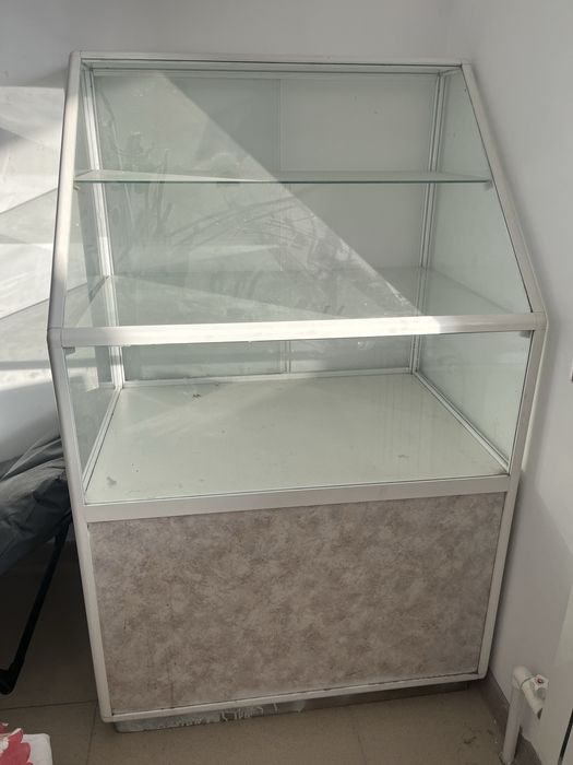 Витрина для магазина