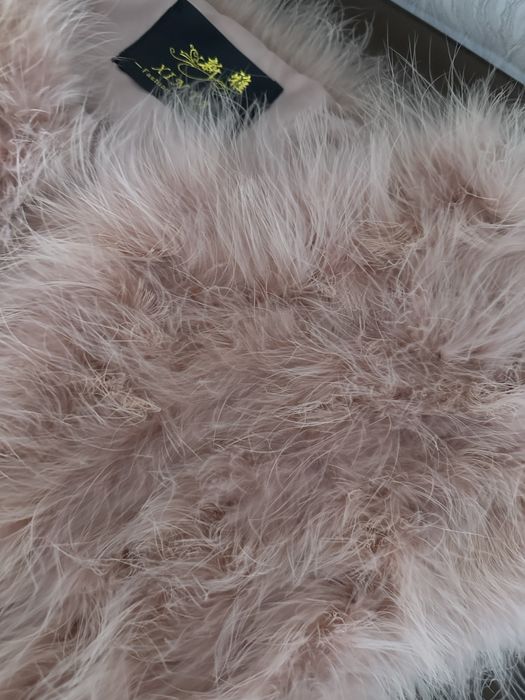 Продам Манто из пуха,