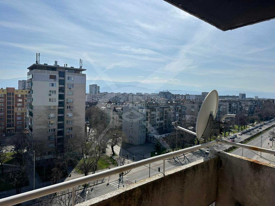 Дава се под наем Двустаен апартамент в Пловдив, Център - 70 кв.м за 448.8 € - Снимка #5