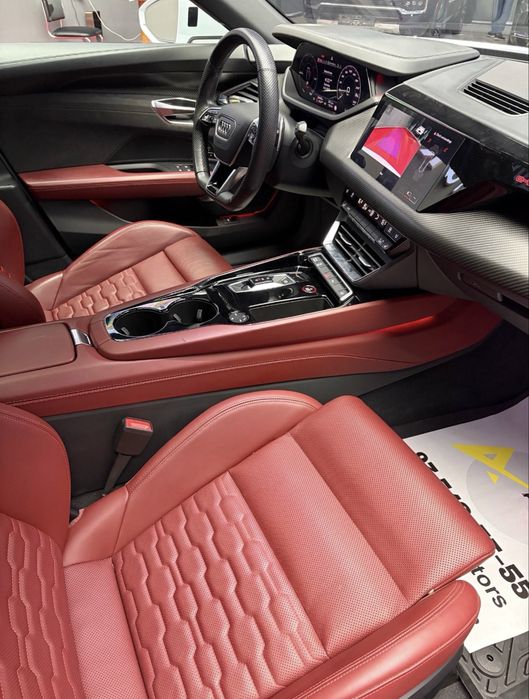 Audi gt 700 ot kuchi obmen uy dom yer moshinaga